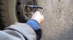 Как установить автобаферы в пружины автомобиля Рено Логан