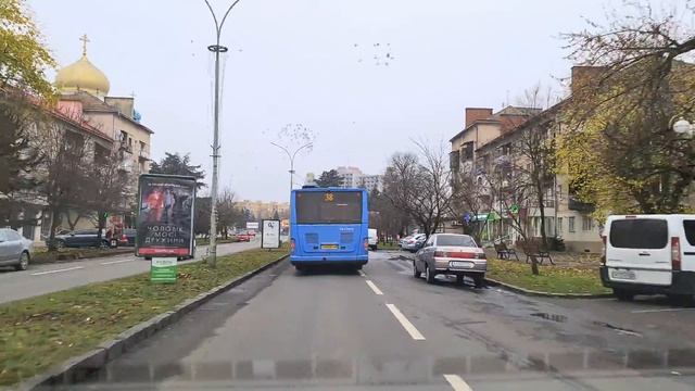 Ужгород Как выглядит центр города Экскурсия на автомобиле Площадь Петефи Проспект Вокзал смотреть онлайн