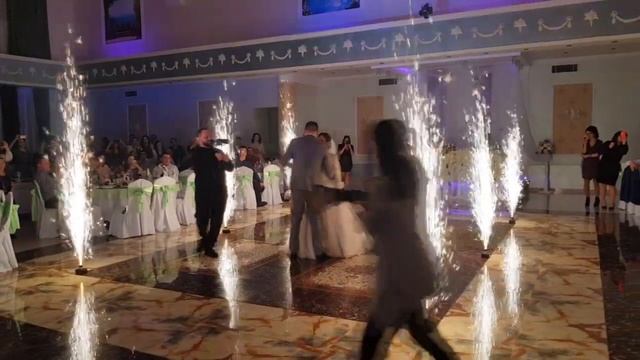 Холодные фонтаны 6 шт смотреть онлайн