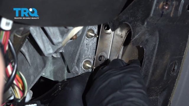 How to Replace Temperature Blend Door Actuator 2002-2009 Chevrolet Trailblazer смотреть онлайн