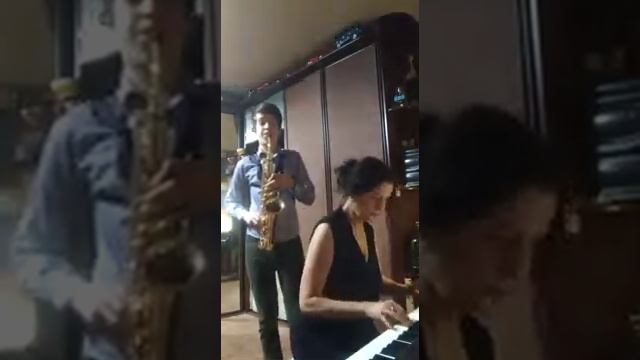 Роман МАЛЫШЕВ (саксофон) и Екатерина АМИТОН (ф-но) смотреть онлайн