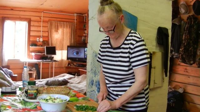 Салат "Летний", ежедневный. Видео рецепты от Борисовны. смотреть онлайн