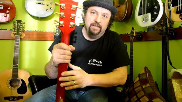 Gibson Schaller Flip Out Tuners on a Chet Atkins Country Gentelman смотреть онлайн