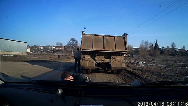 Весна 2013 камера 2 , с.Лужное , река Колодня смотреть онлайн