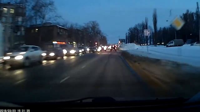Занесло при торможении смотреть онлайн