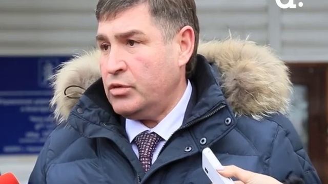 Ямы на Коммунальном мосту латают по ночам смотреть онлайн