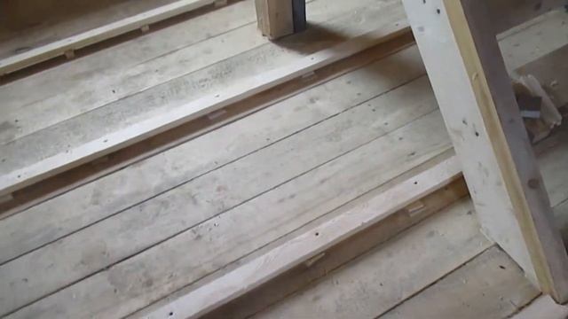НАСТИЛ ПОЛА ИЗ ШПУНТОВАННОЙ ДОСКИ / ОБЫЧНЫЙ ПОЛ ИЗ ШПУНТОВКИ смотреть онлайн