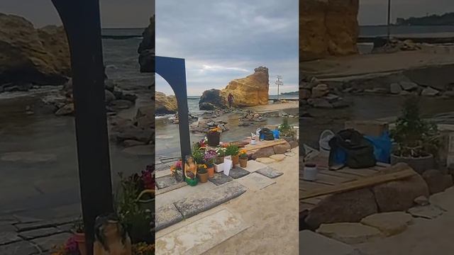 Владимир 20 лет делает чудеса🔥🔥 ,своими силами)) Облогораживает ПТИЧИЙ ПЛЯЖ!!!🌞🌞🌞 смотреть онлайн
