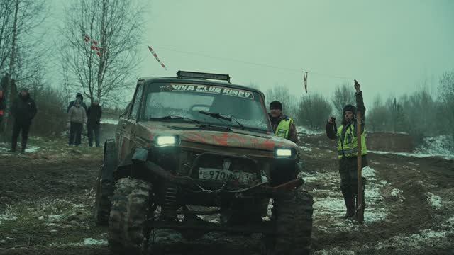 ГРЯЗНАЯ ВЕРСТА КЛАСС ЛАКИРОВАННЫЕ