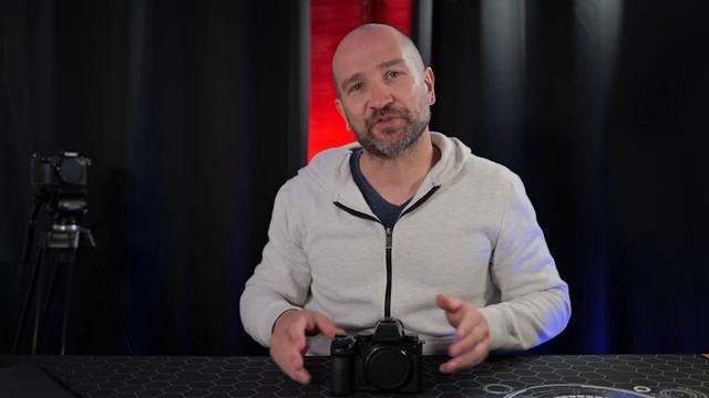 Panasonic LUMIX S5IIX Review: 10 Reason's You'll Love it! смотреть онлайн