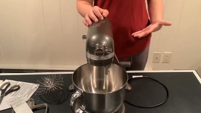 Unboxing my new Medallion Silver KitchenAid 7 quart Mixer смотреть онлайн