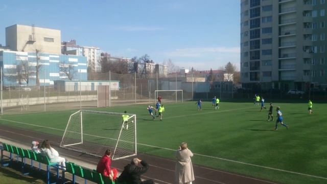 ТРИ ГОЛА в одни ворота! смотреть онлайн