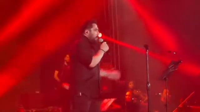 Live in concert… смотреть онлайн