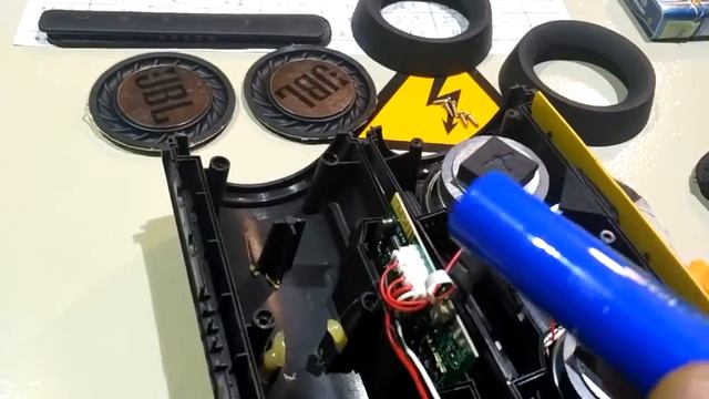 Колонка CHARGE 2+ копия смотреть онлайн