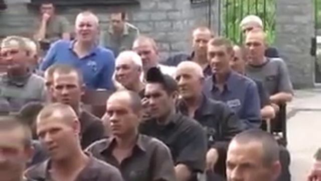 Песня Мы всем поклонится сегодня готовы, а Богу никак смотреть онлайн