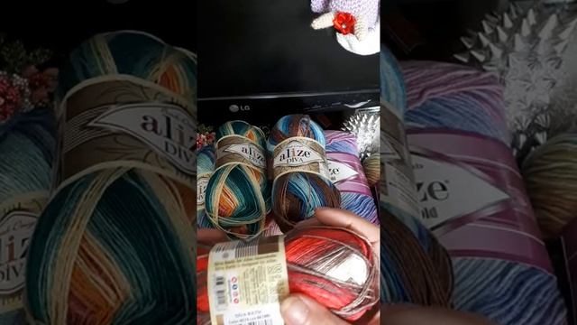 3.5 кг.пряжы. Что вяжу???? смотреть онлайн