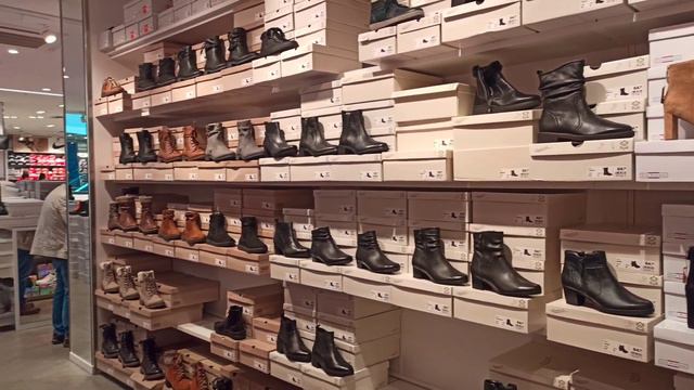 🇩🇪 Мама приехала. Гуляем и закупаемся в TkMaxx 🛍️. Что везут из Германии. Цены на обувь, одежду 🇩🇪 смотреть онлайн