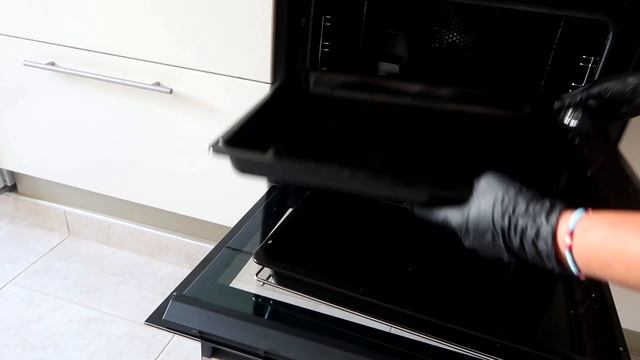 Многие и не знают, что ДУХОВКУ можно отмыть так смотреть онлайн