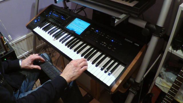 Korg Kronos song Karma Lab Warm Analog 30.1.2021 смотреть онлайн