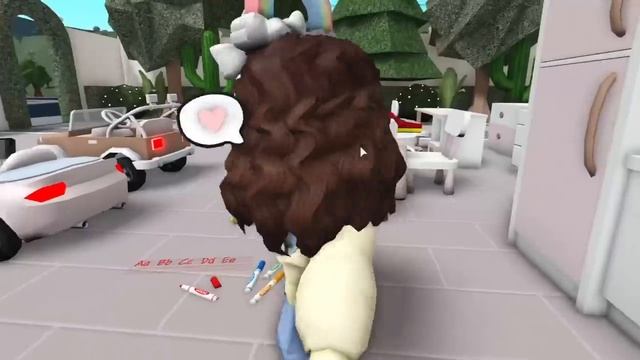 NEW TODDLER BLOXBURG UPDATE! 0.10.6 *CHICKEN NUGGETS, Layered CLOTHES, Mood GAMEPASS* Roblox смотреть онлайн