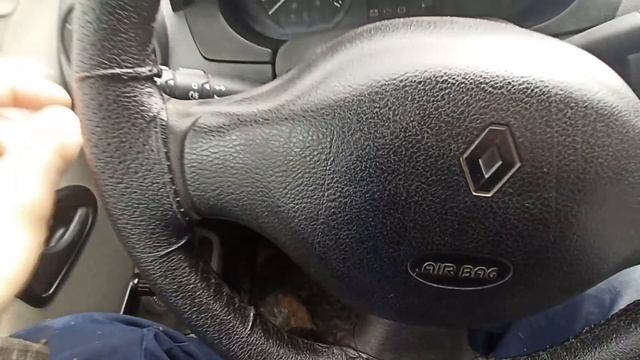 Подключение ПТФ Логана через кнопку и штатное реле, если нет ПТФ на подрулевом. смотреть онлайн