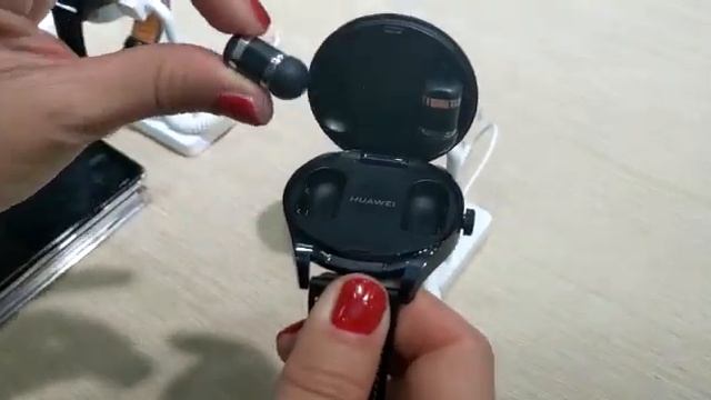 MWC 2023 - Toma de contacto con los Huawei Watch Buds, que aúnan reloj y auriculares inalámbricos смотреть онлайн