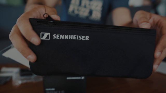 Sennheiser e906 Unboxing смотреть онлайн