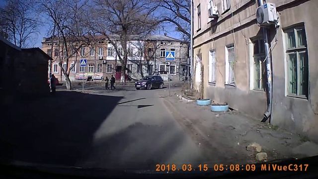 Тест видеорегистратора MiVue C317