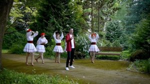 Олексій Буднік " Зустрів троянду "