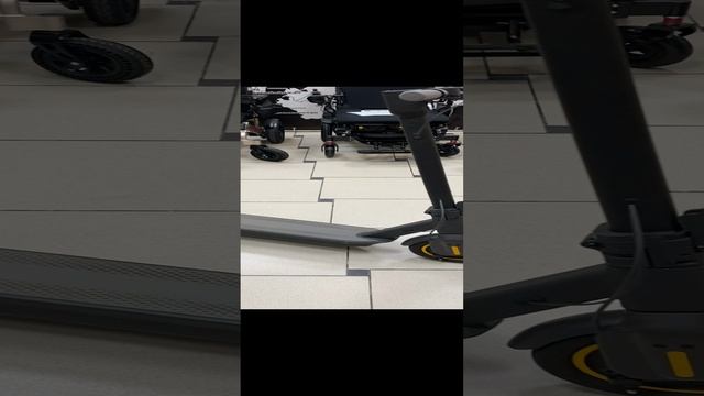 Распродажа электросамокатов Eco Koleso S7 смотреть онлайн