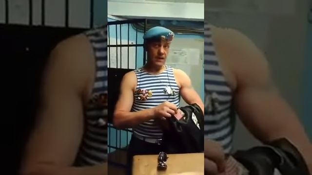 Когда много пьёшь бензина смотреть онлайн