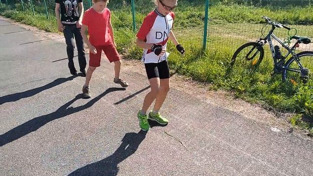 Скоростная лестница и роллеры смотреть онлайн