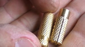 Забивной латунный анкер - цанга