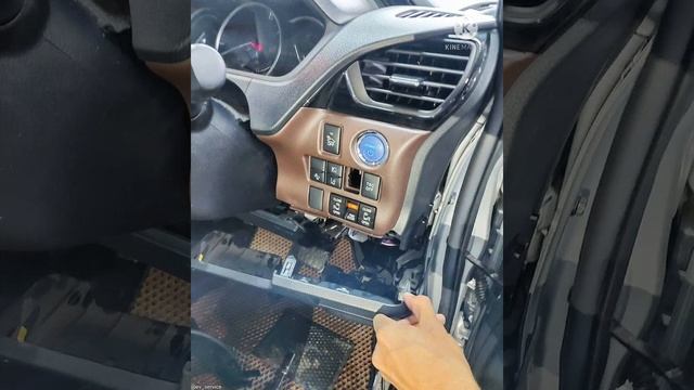 Установка контроллера ВВБ Noah/Voxy/Esquire смотреть онлайн