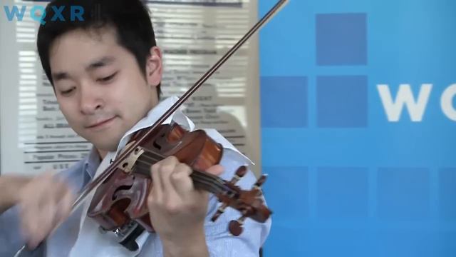 WQXR Café Concert Ryu Goto plays Kreisler - Liebesleid смотреть онлайн