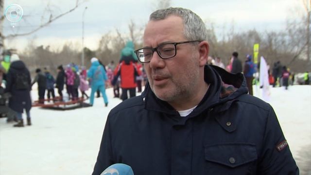 В "Стрижах" прошли детские лыжные старты в рамках соревнований "Кубок Анны Богалий Skimir" смотреть онлайн