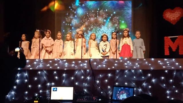 праздник для мам в ДК смотреть онлайн