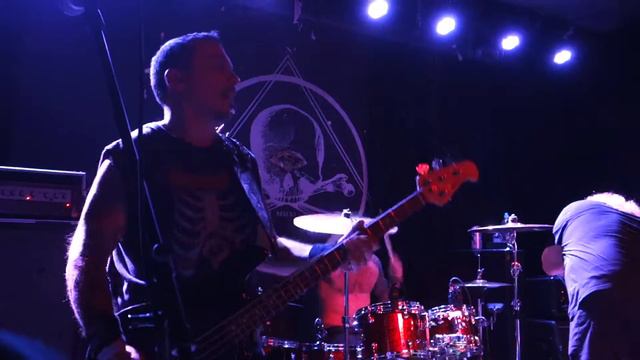 Grim Reaper "Don't Talk To Strangers" (Dio) live @ St Vitus Bar, Brooklyn NY, 3/18/16 смотреть онлайн