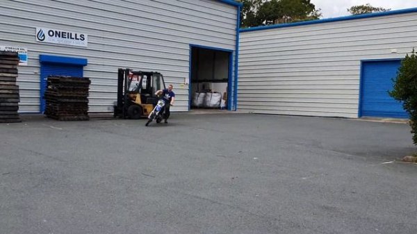 rxf 190 pit bike testing for customers bike at muckandfun.com