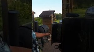 Смокер из старого гидроаккумулятора и смокер паравоз из газовых баллонов.