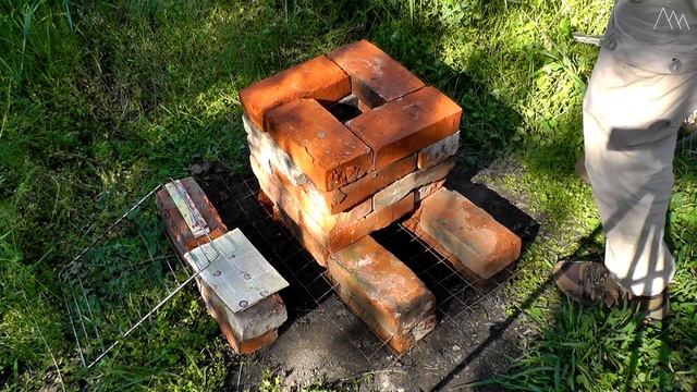 ПЕЧЬ ВЫЖИВАЛЬЩИКА - простая печь из кирпича без раствора. Реактивная или ракетная печь, обед на печ смотреть онлайн