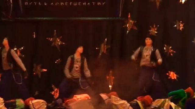 Красные шапочки современная хореография оригинальный танец смотреть онлайн