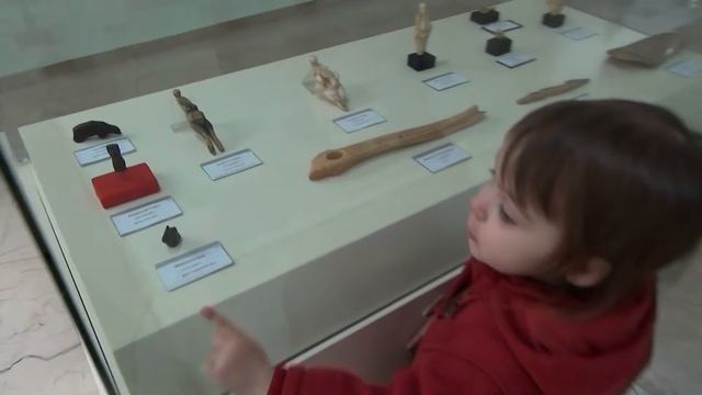 Музей динозавров Анкары (музей природной истории) ( MTA tarihi tabiat müzesi) смотреть онлайн