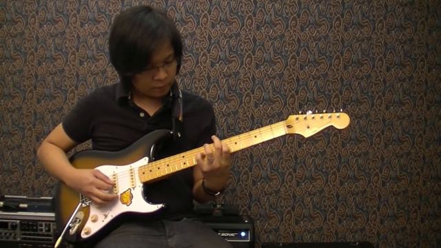 Squier Classic Vibe Stratocaster Review part 1 (Thai) смотреть онлайн