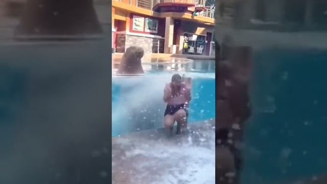 ?Вы сказали хлопать в ладоши? смотреть онлайн