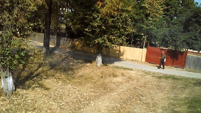 First flight with Syma X5HC drone - September 2016 смотреть онлайн