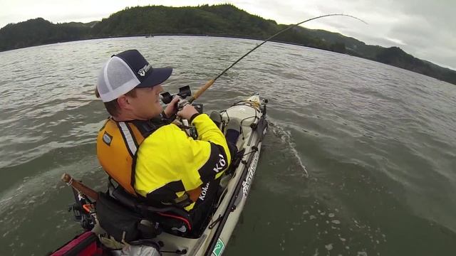 Astoria Salmon From a Kayak 7-25-15 Part 2 смотреть онлайн