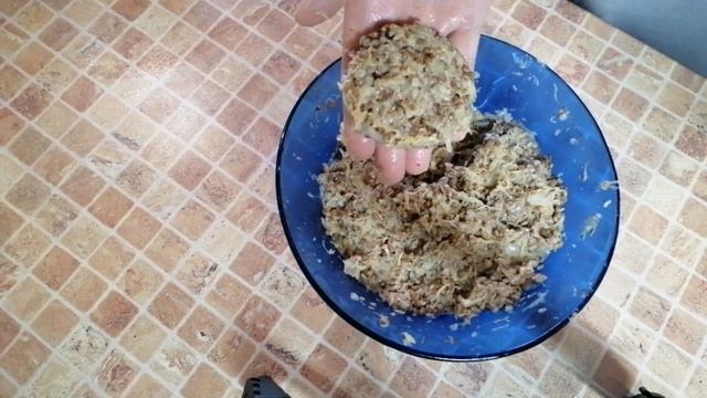 "Постные котлеты" из гречки и картофеля, рецепт от кулинара в деревне смотреть онлайн