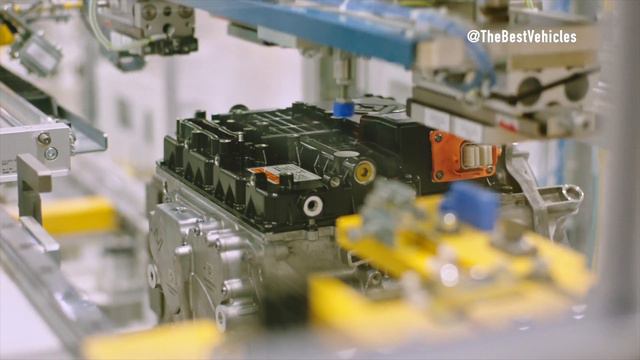 Inside Rivian Production: Engineering Excellence" Expects to Surpass Tesla's Truck Pickup and SUVs. смотреть онлайн