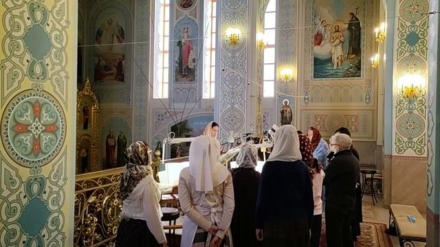 Стихиры на литии: Триоди гл. 4-й, "Слава" гл. 3-й, "И ныне" гл. 1-й (Кастальский). Рег. Е. Артюхова. смотреть онлайн